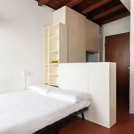 Monolocale Navigli Ripa 33 Апартаменты Милан